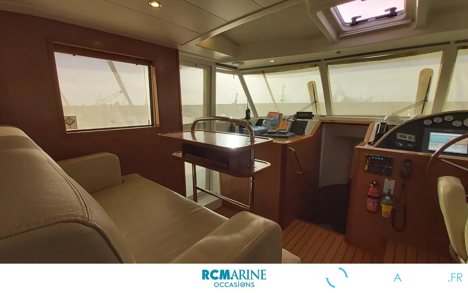 slider 30 Beneteau Swift Trawler 52