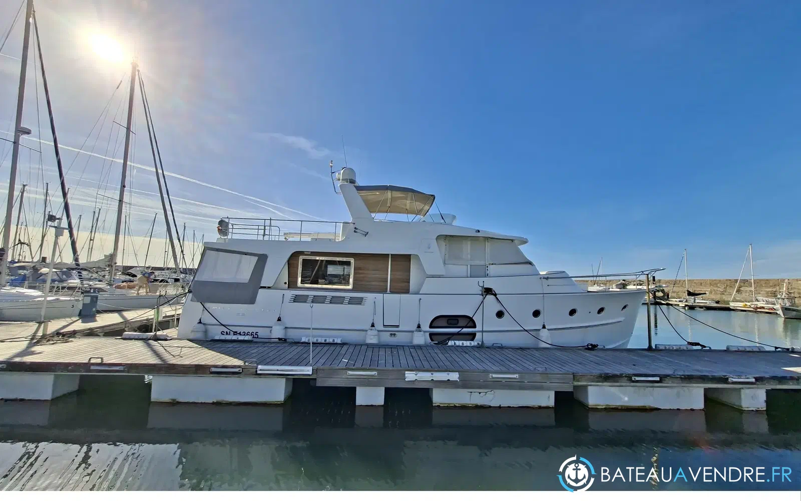 slider 33 Beneteau Swift Trawler 52