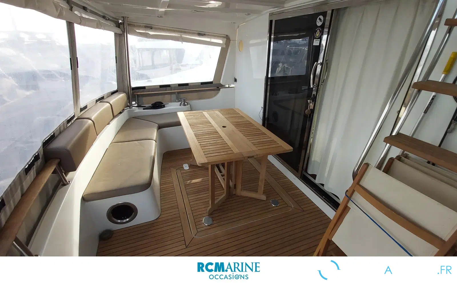 slider 7 Beneteau Swift Trawler 52