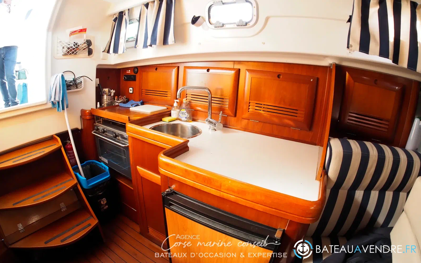 slider 3 Beneteau Ombrine 1001