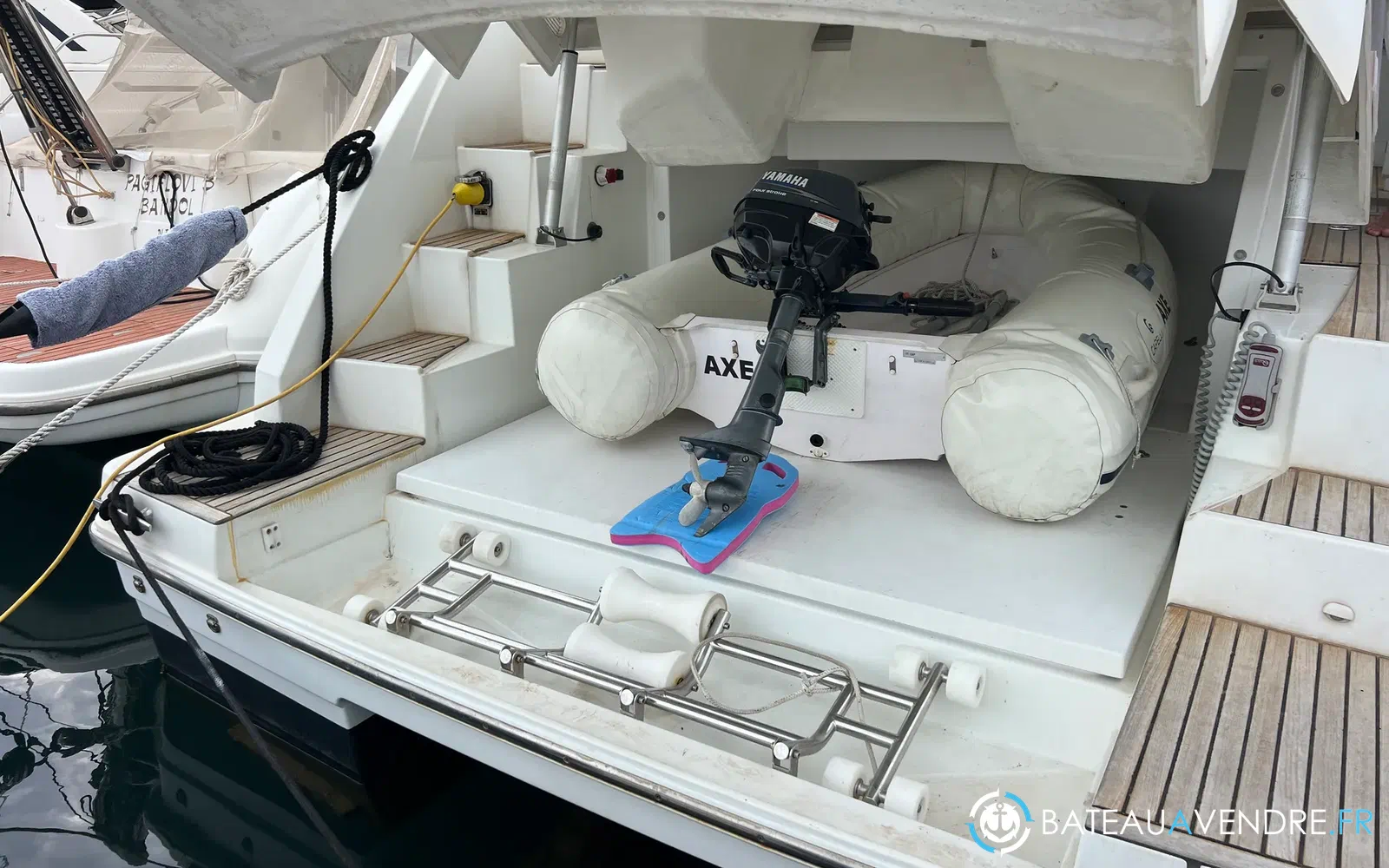 slider 18 Beneteau Monte Carlo 42