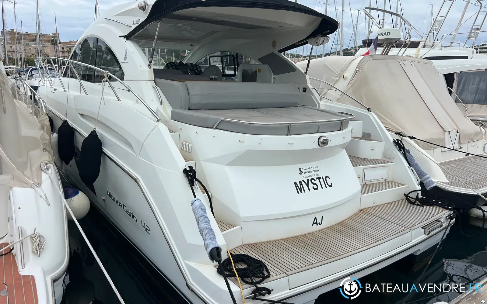 slider 0 Beneteau Monte Carlo 42