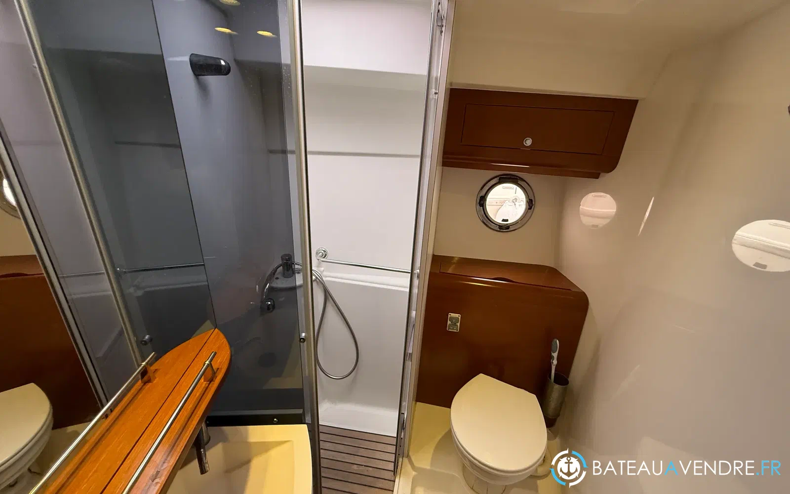 slider 12 Beneteau Monte Carlo 42