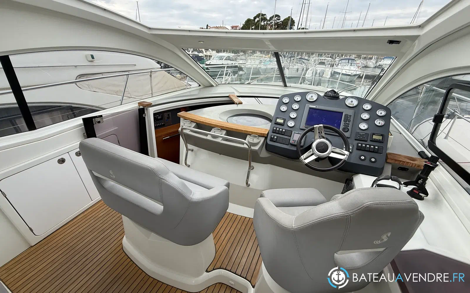 slider 4 Beneteau Monte Carlo 42