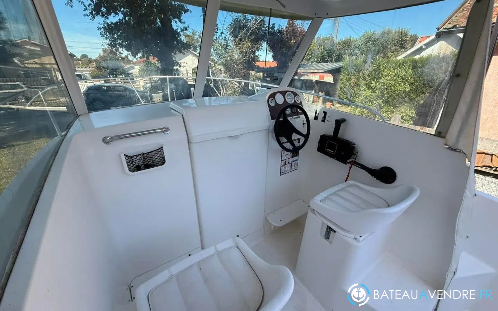 slider 11 Jeanneau Merry Fisher 580