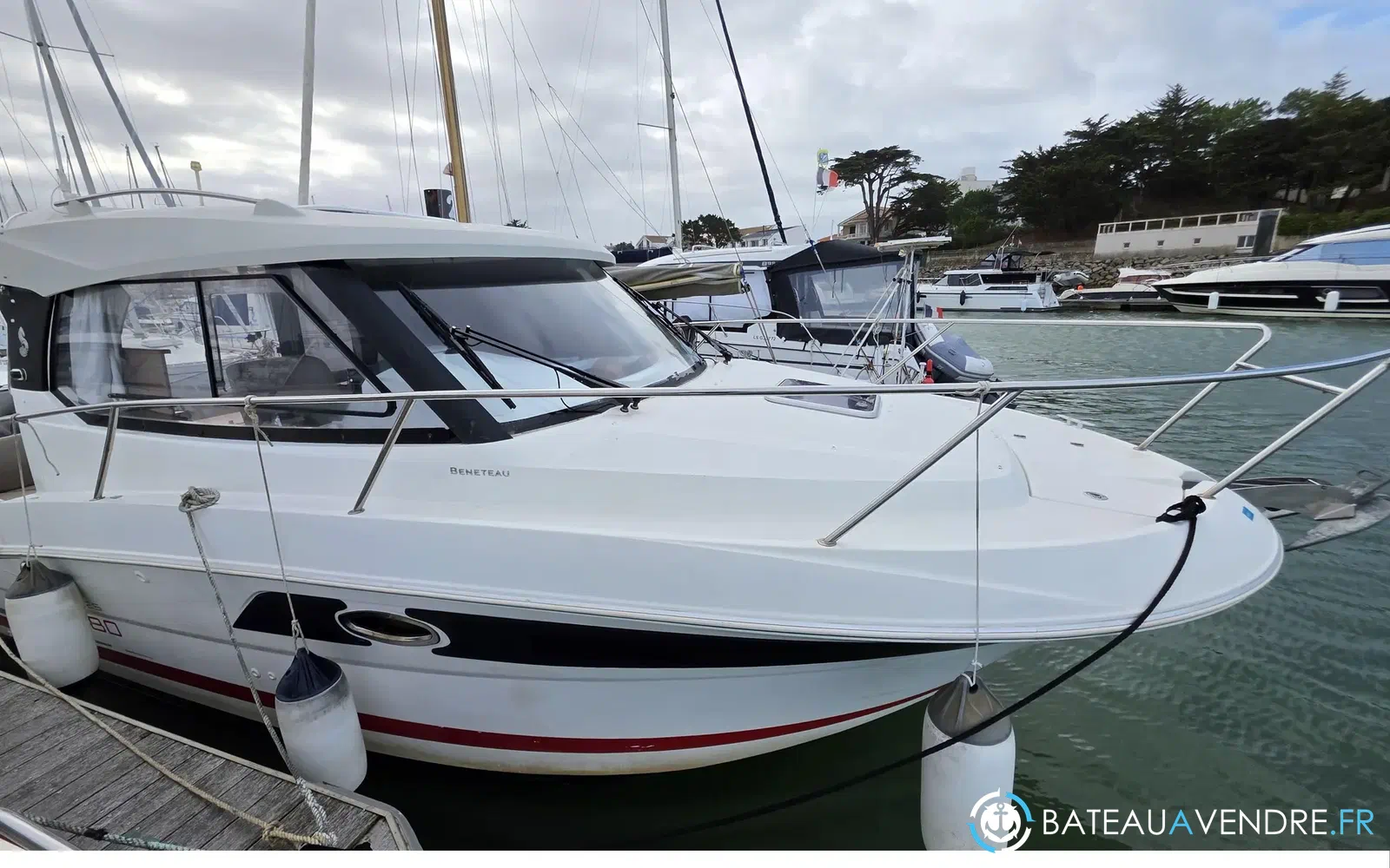 slider 0 Beneteau Antares 8.80