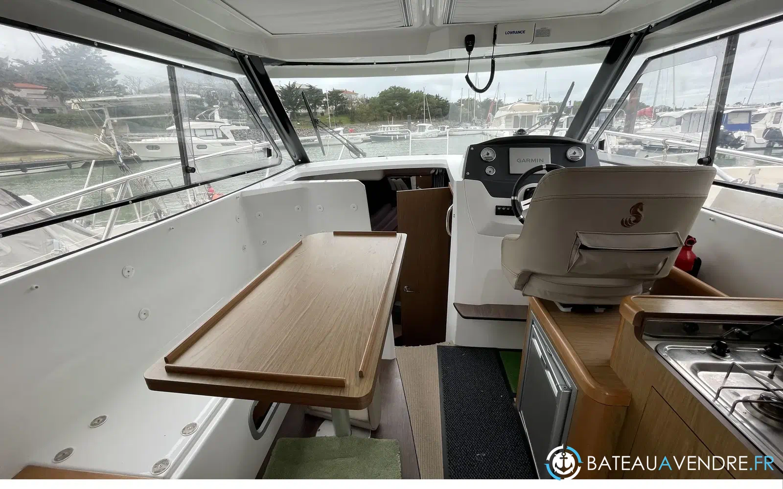 slider 4 Beneteau Antares 8.80