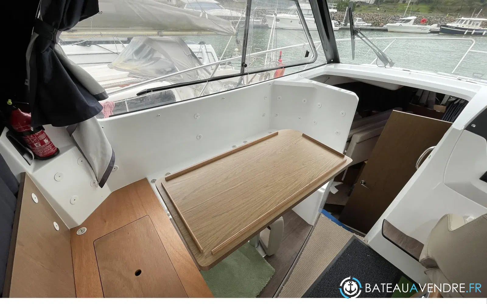 slider 5 Beneteau Antares 8.80