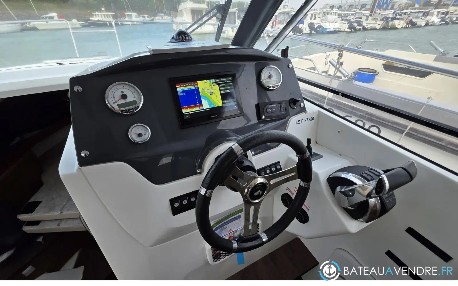 slider 8 Beneteau Antares 8.80