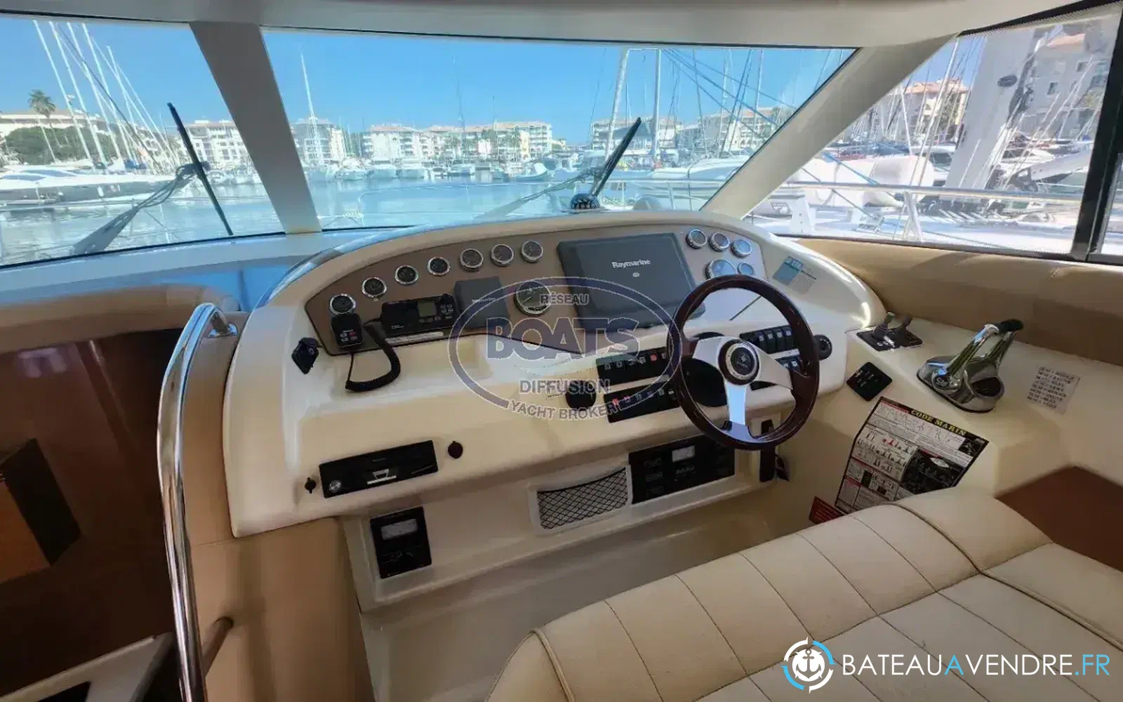 slider 8 Jeanneau Prestige 42 Fly