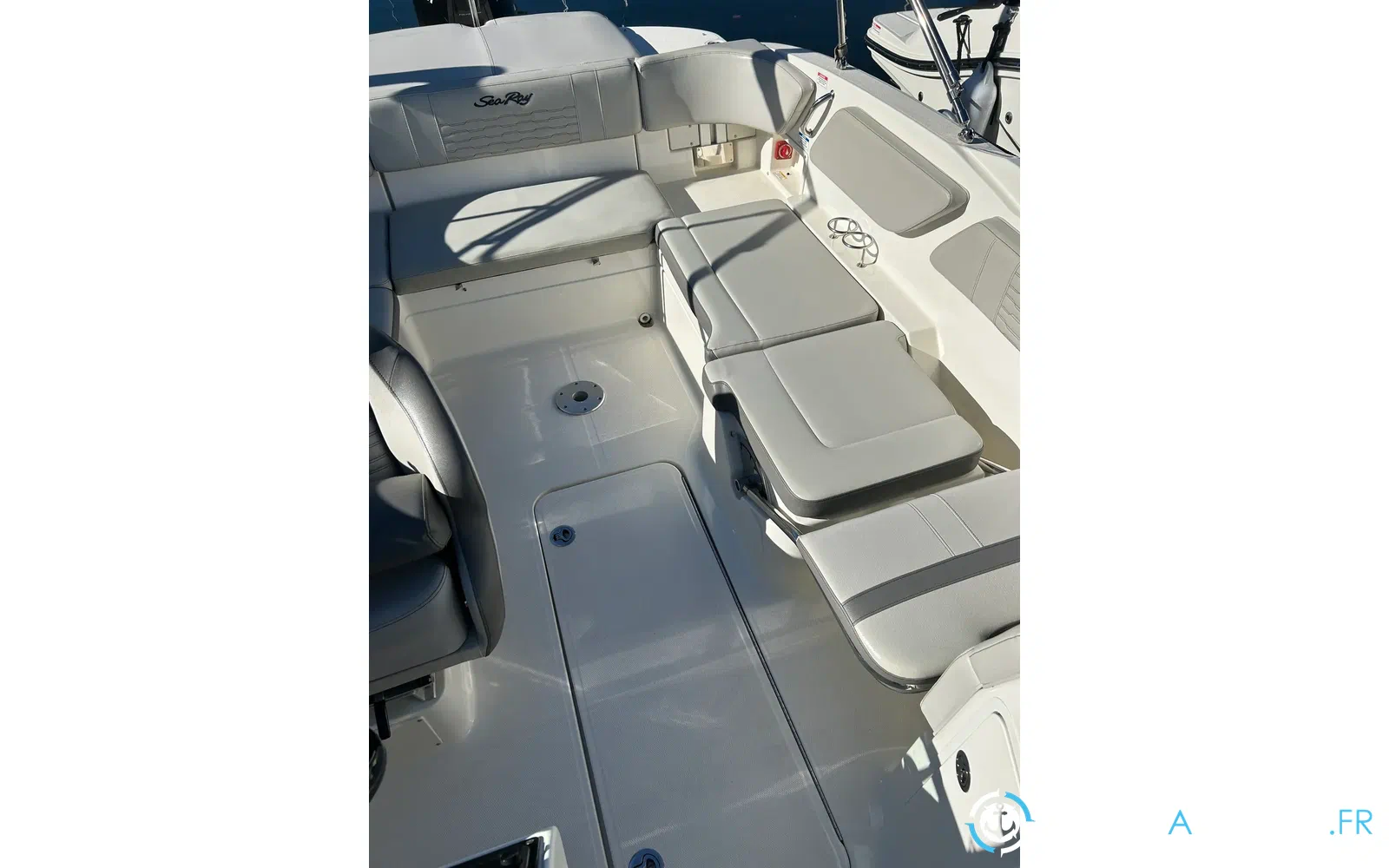 slider 8 Sea Ray 210 SPX OB