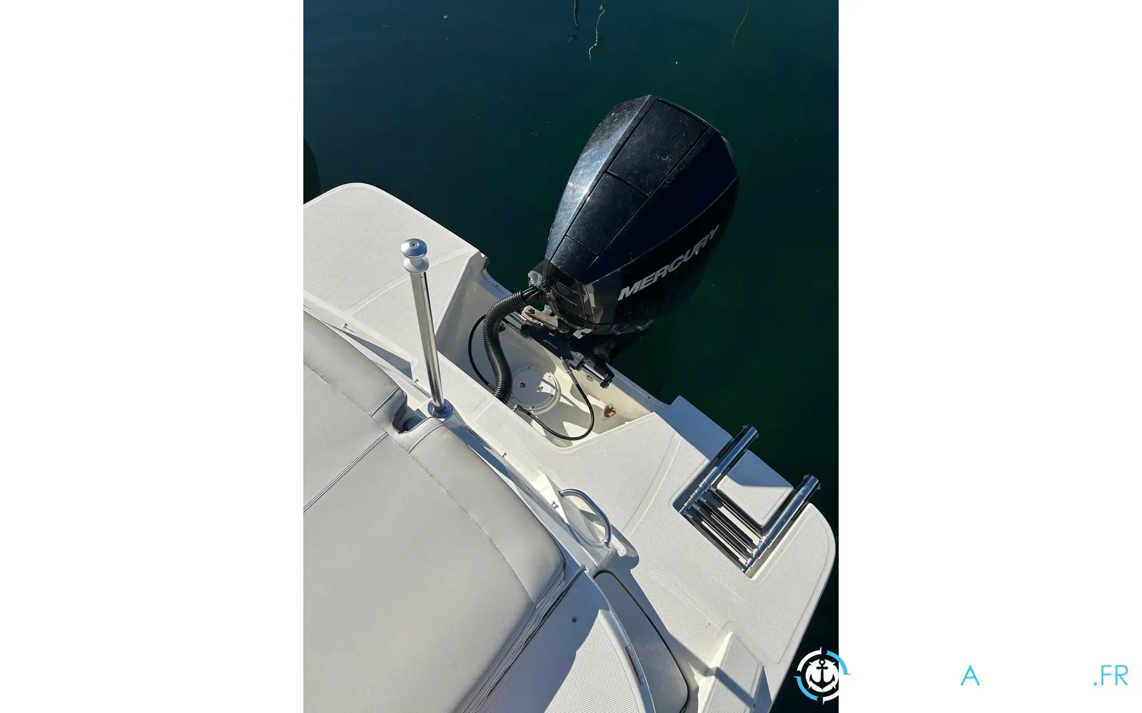 slider 13 Sea Ray 210 SPX OB