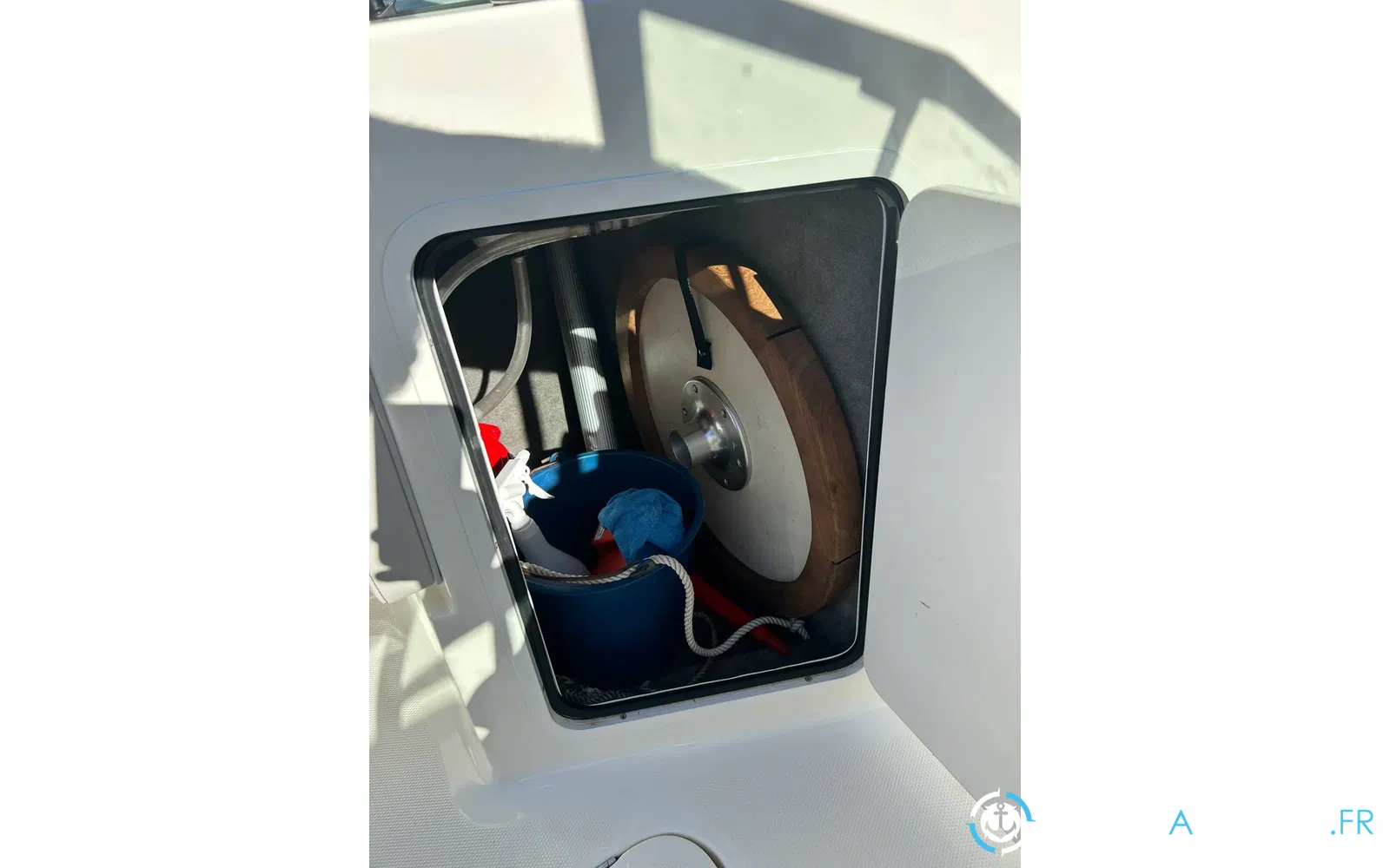 slider 14 Sea Ray 210 SPX OB