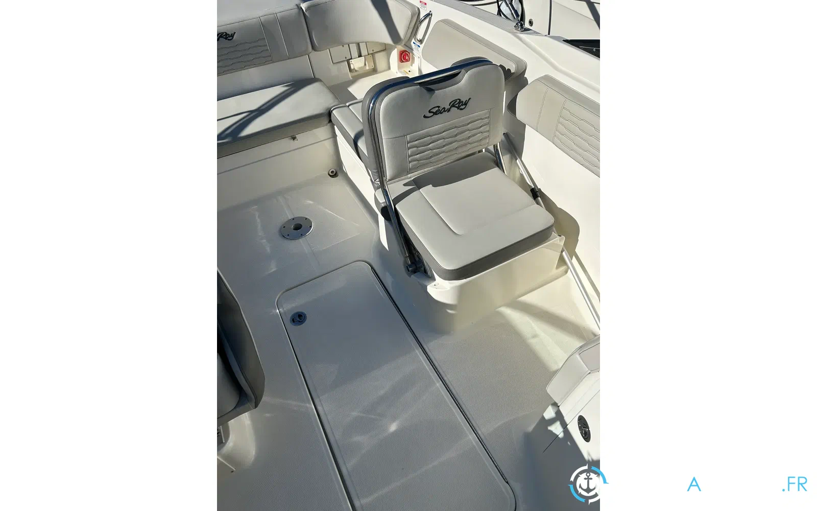 slider 6 Sea Ray 210 SPX OB