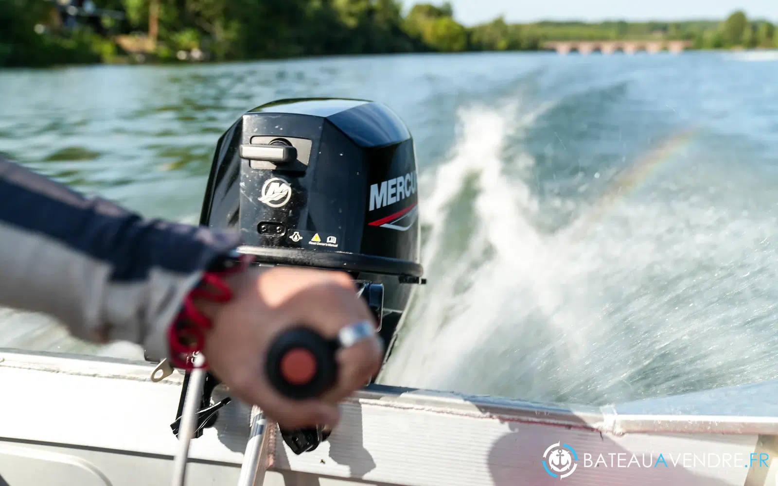 slider 1 Fourstroke 6 CV EFI *Nouveauté 2026*