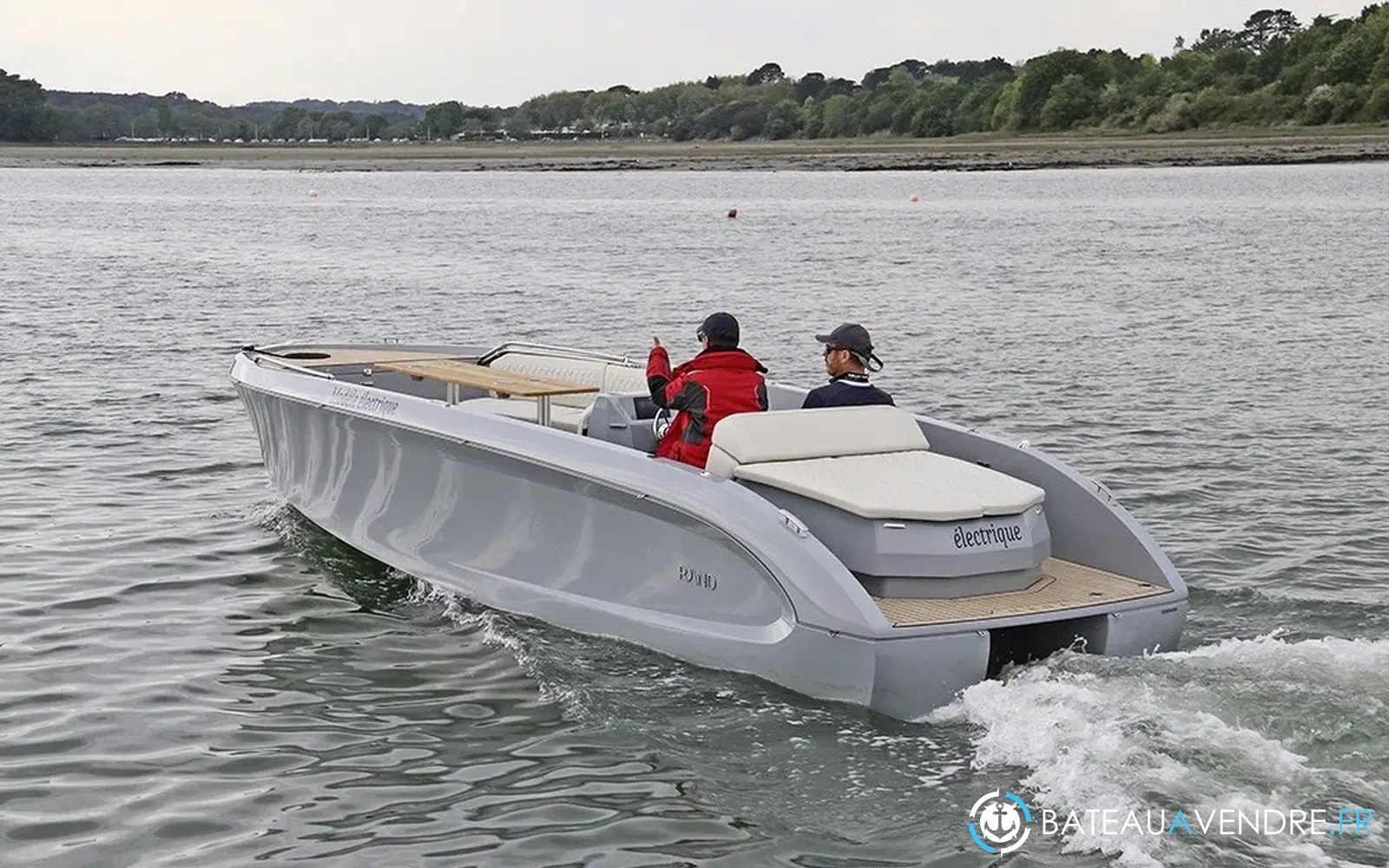 slider 2 Rand Boats Mana 23