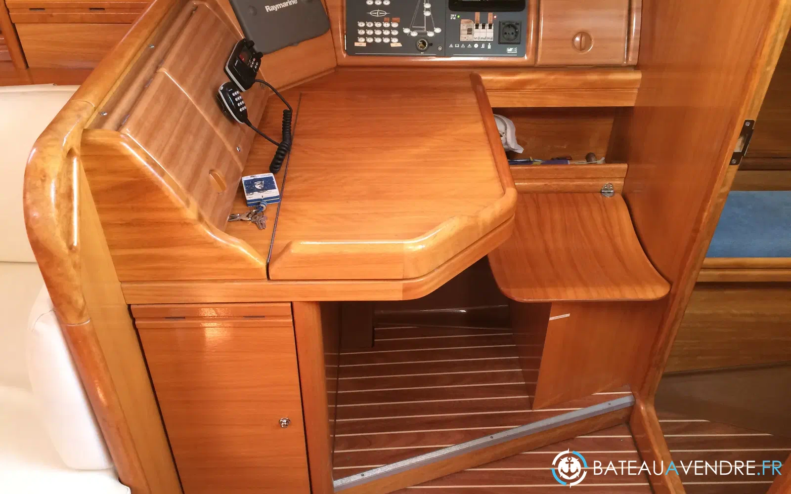 slider 1 Bavaria 37 Cruiser