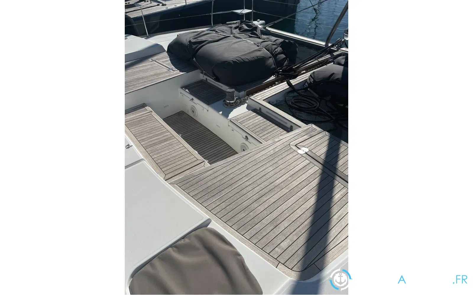 slider 11 Lagoon 500