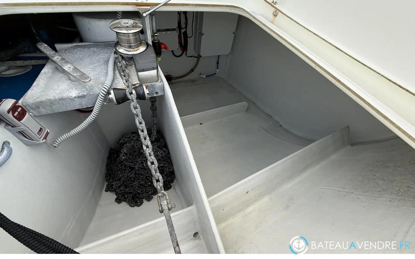 slider 17 Fountaine Pajot Isla 40