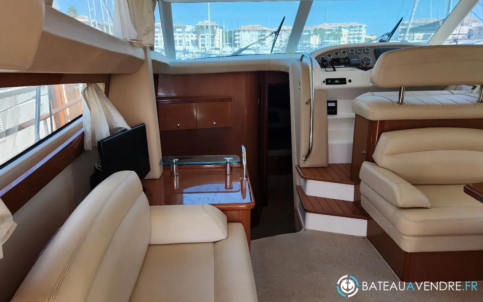 slider 16 Prestige Yachts 42 Fly