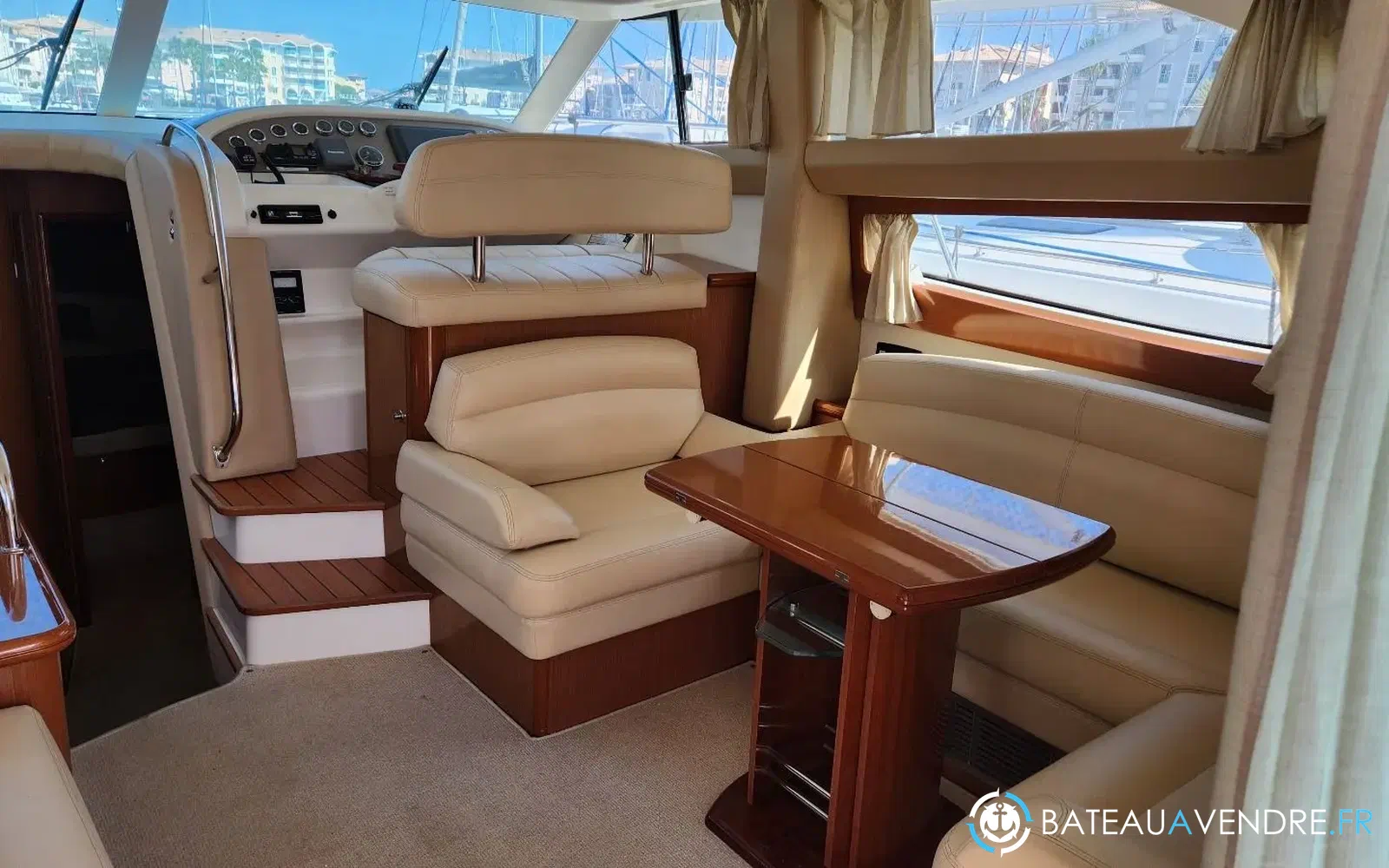 slider 6 Prestige Yachts 42 Fly