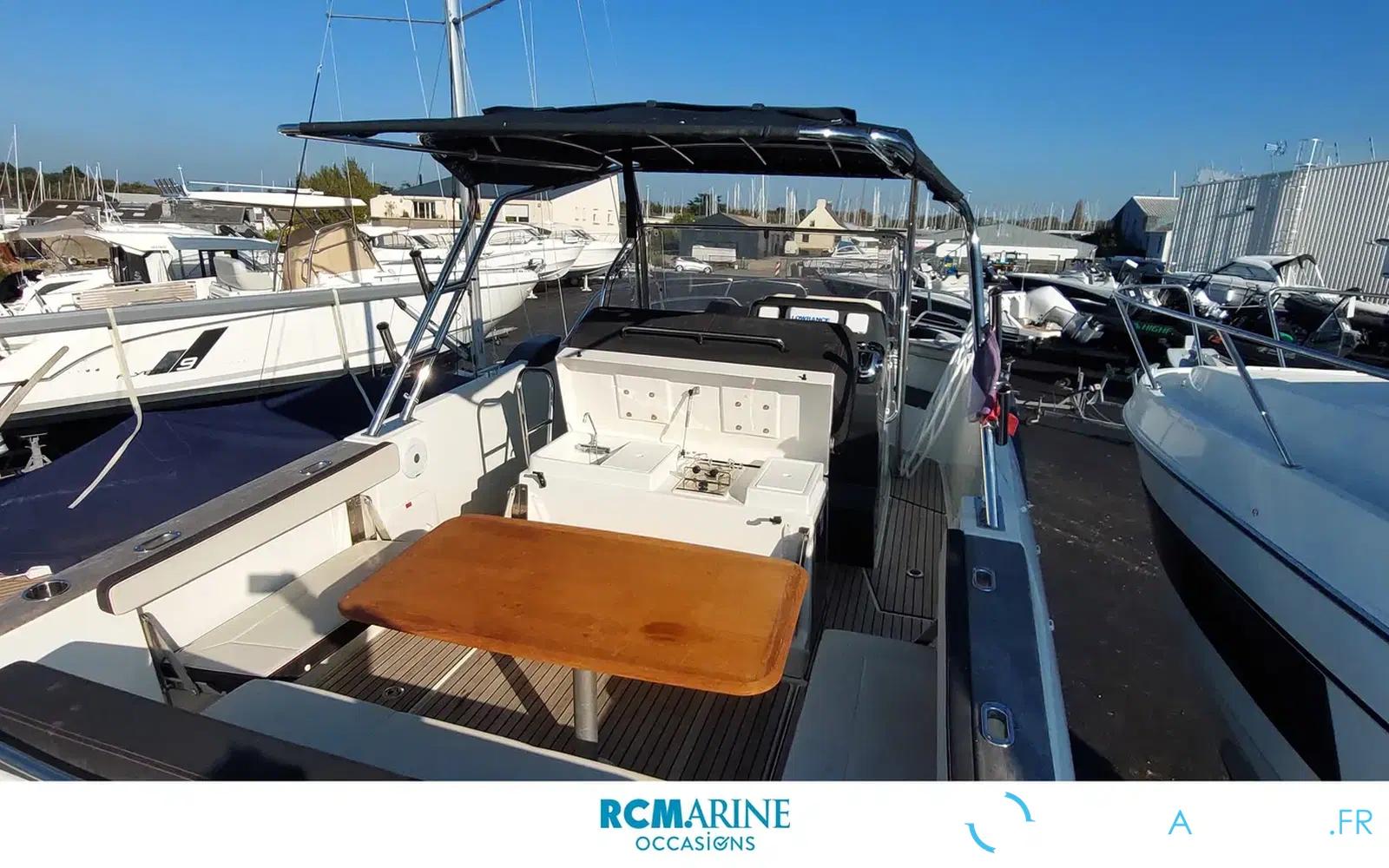 slider 4 Beneteau Flyer 8.8 SPACEdeck