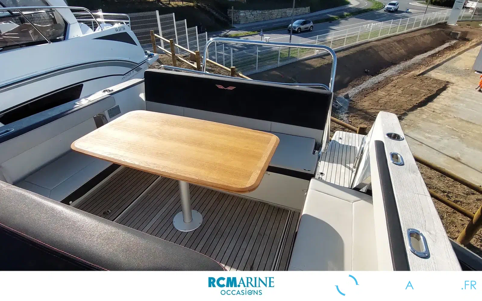 slider 6 Beneteau Flyer 8.8 SPACEdeck