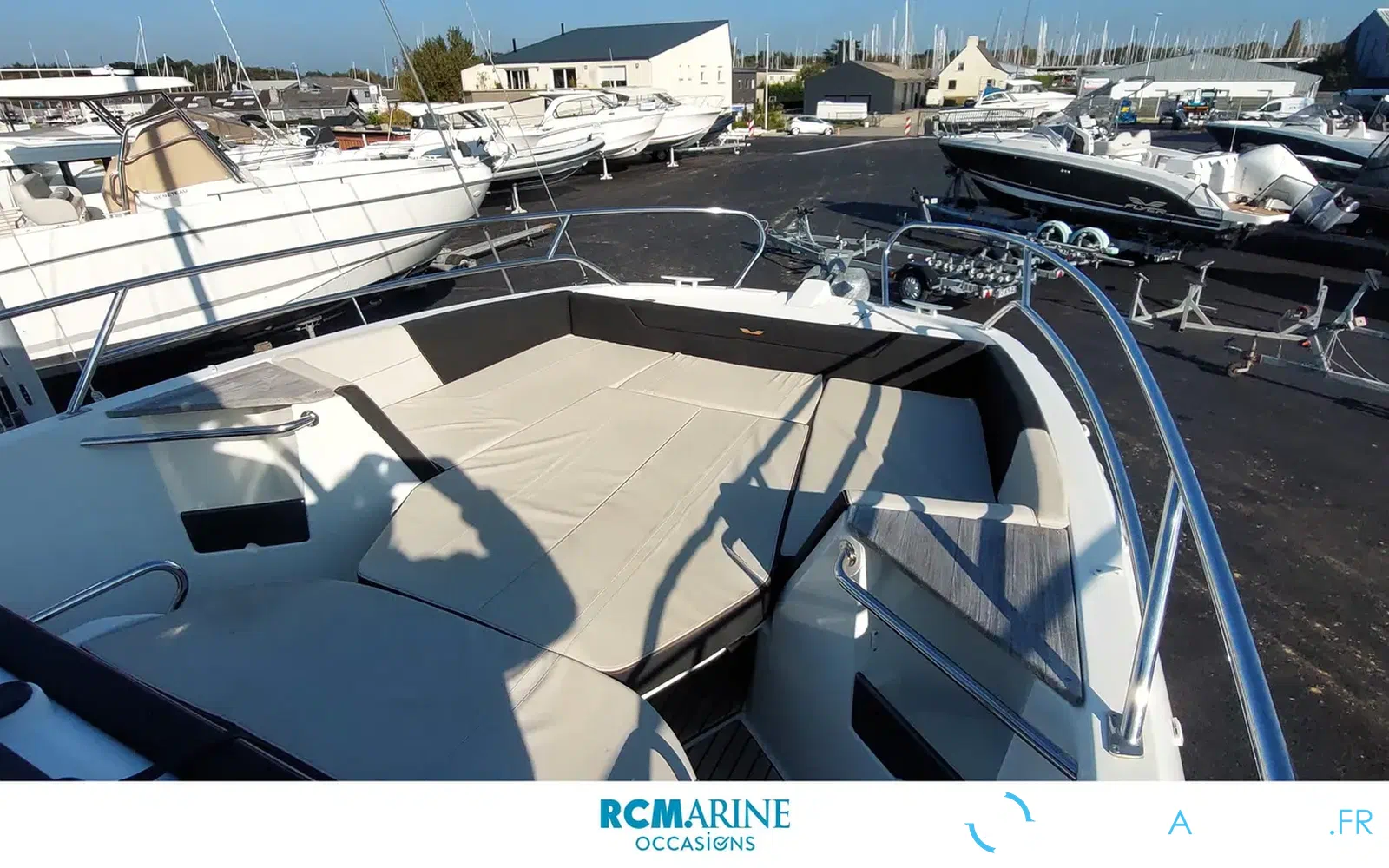 slider 7 Beneteau Flyer 8.8 SPACEdeck