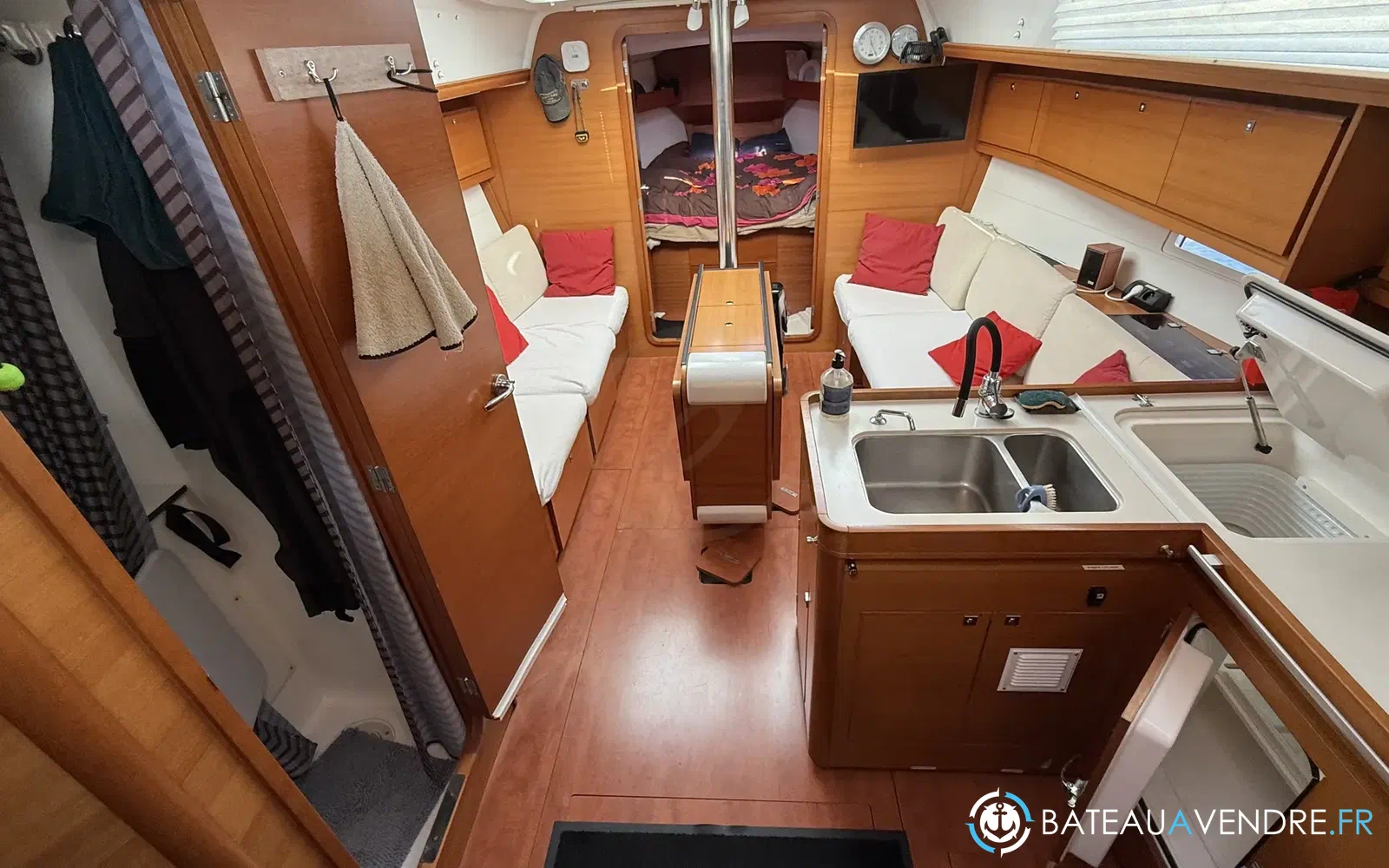 slider 18 Dufour 382 Grand Large