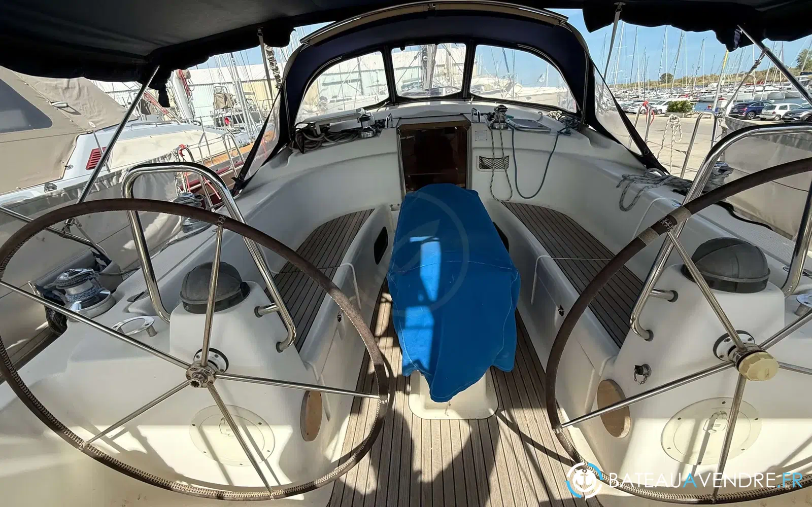 slider 4 Bavaria 42 cruiser