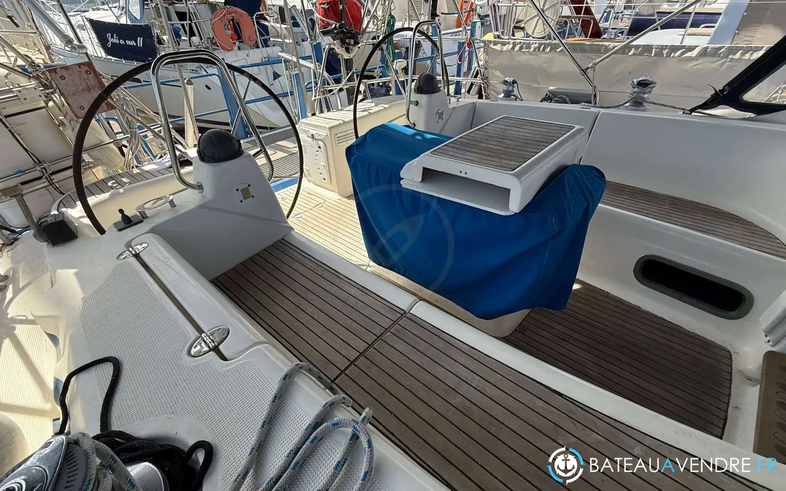 slider 5 Bavaria 42 cruiser