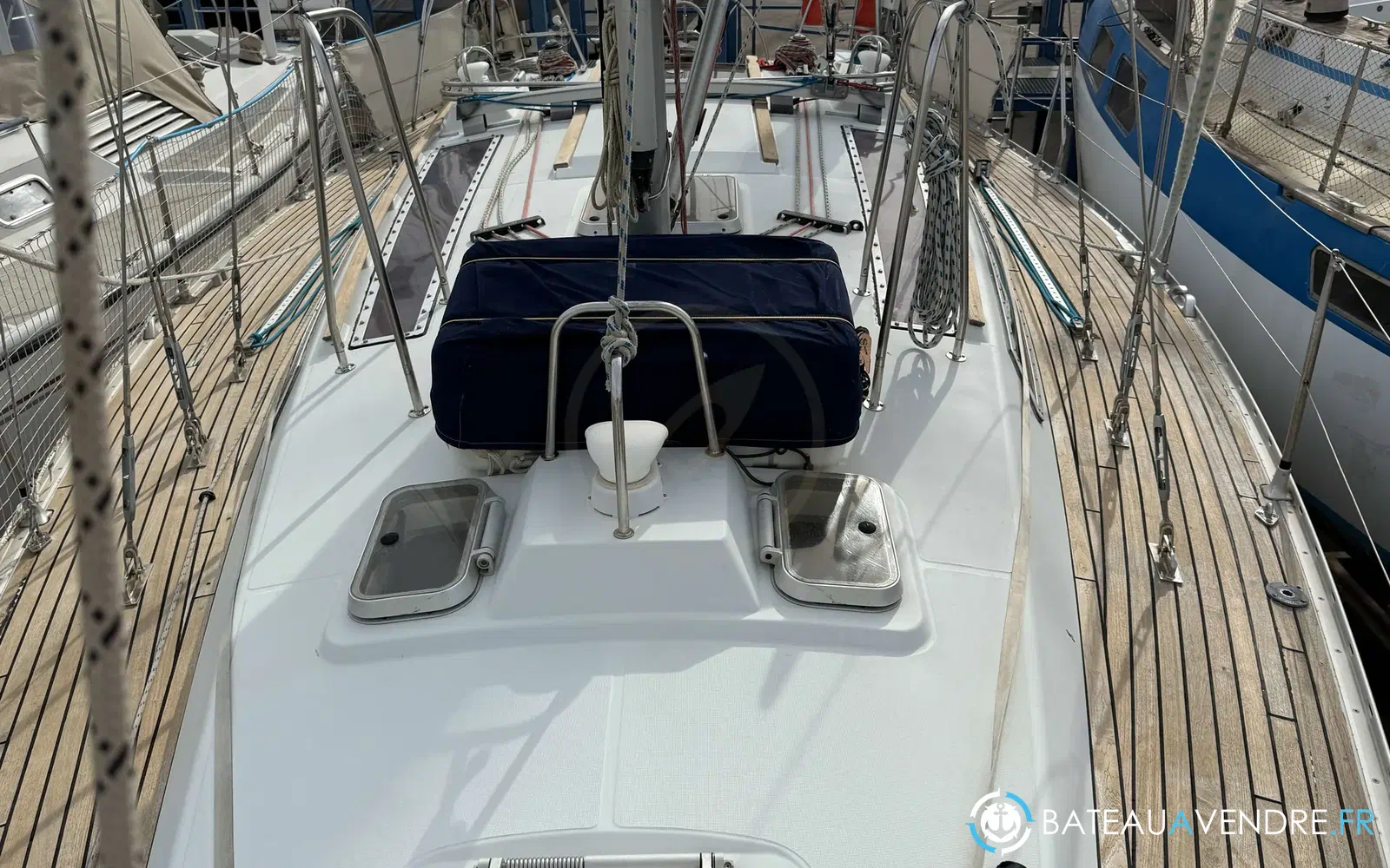 slider 15 Jeanneau Voyage 12.50