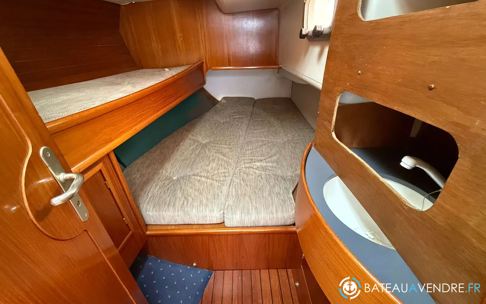 slider 28 Jeanneau Voyage 12.50