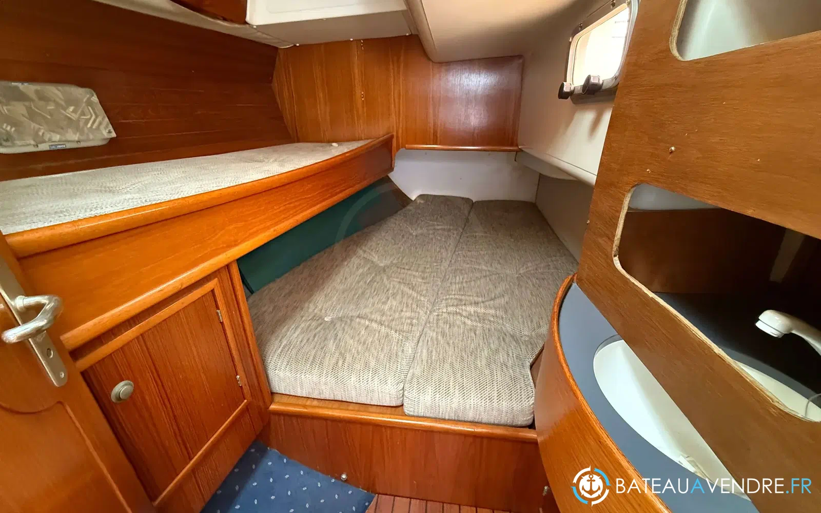 slider 29 Jeanneau Voyage 12.50