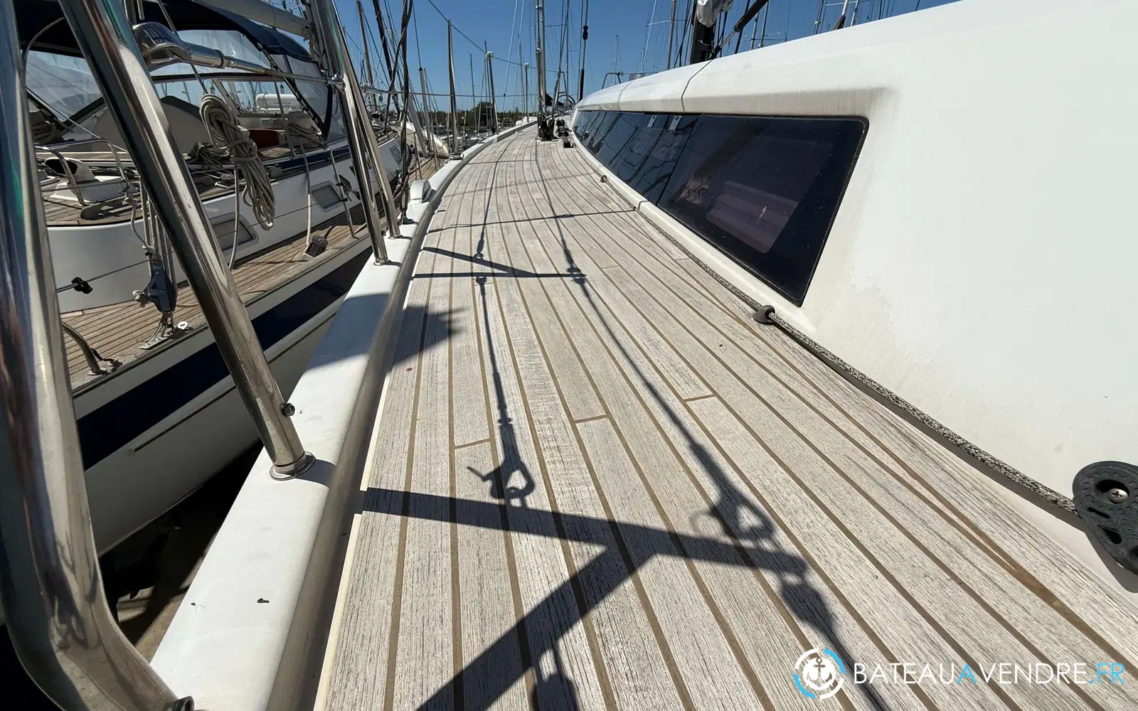 slider 9 Grand Soleil 46
