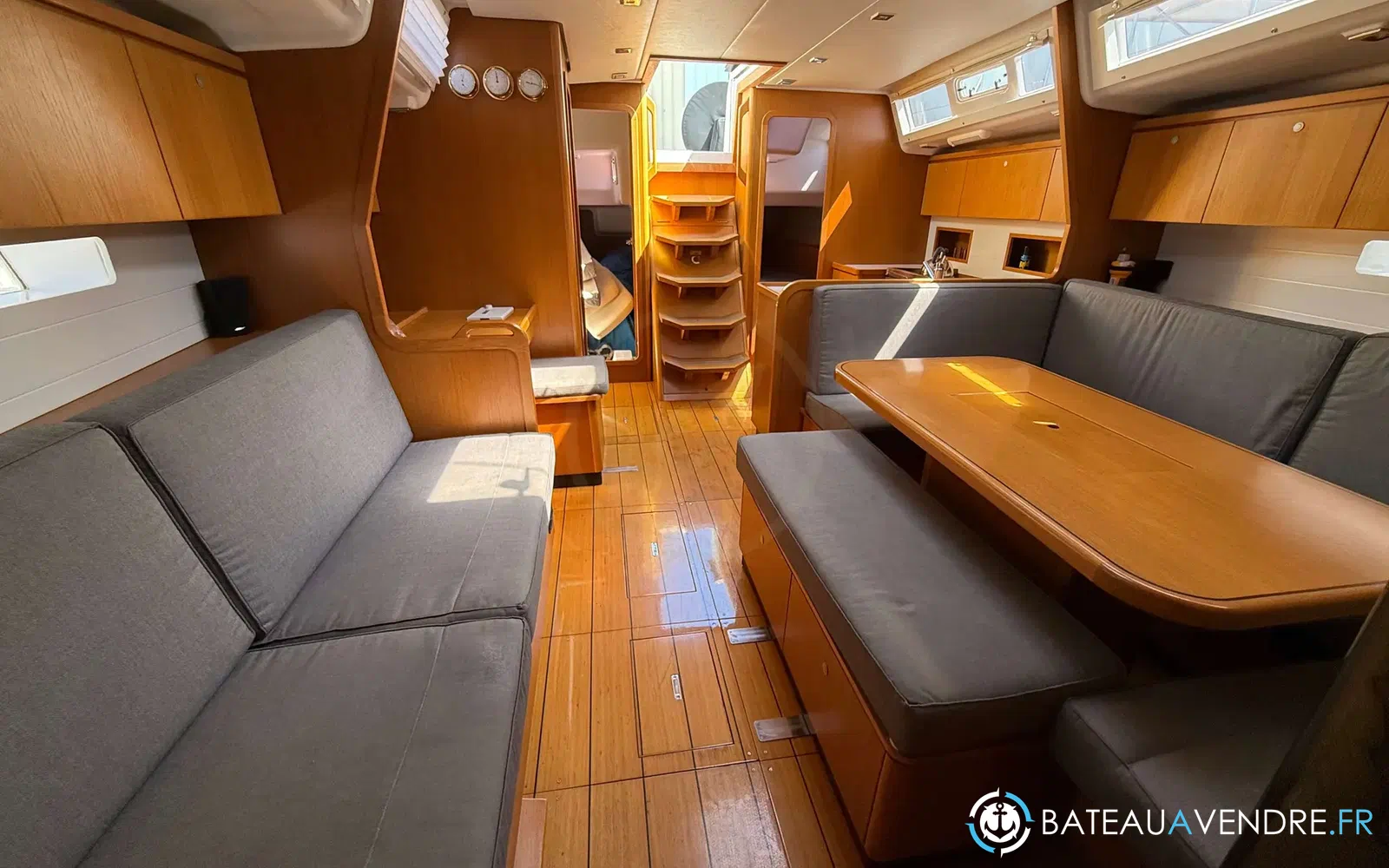 slider 28 Grand Soleil 46