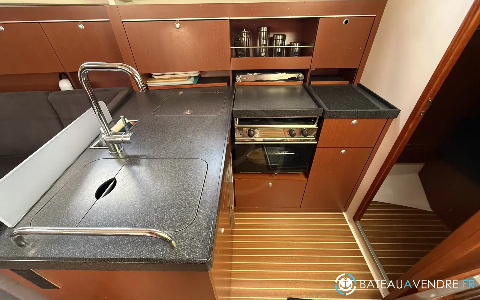 slider 29 Hanse 385