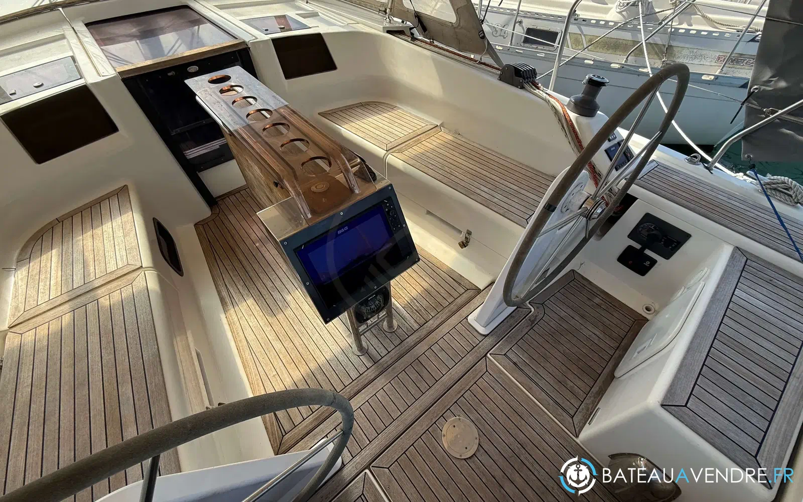 slider 4 Hanse 385