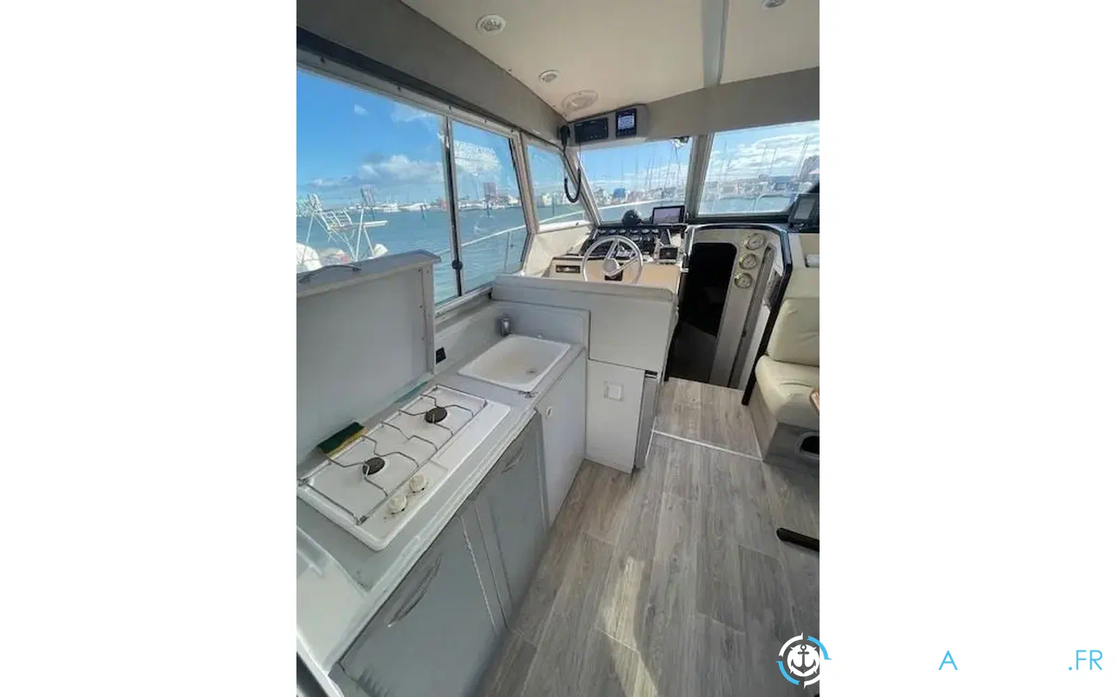 slider 8 Gib Sea Jamaica 30