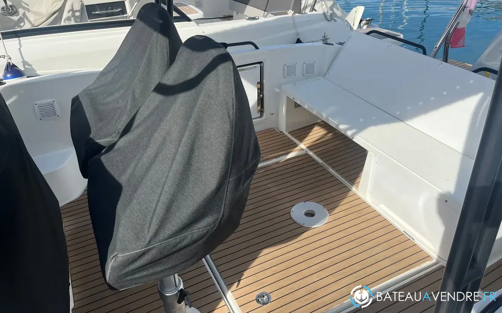 slider 3 Beneteau Flyer 8 SUNdeck