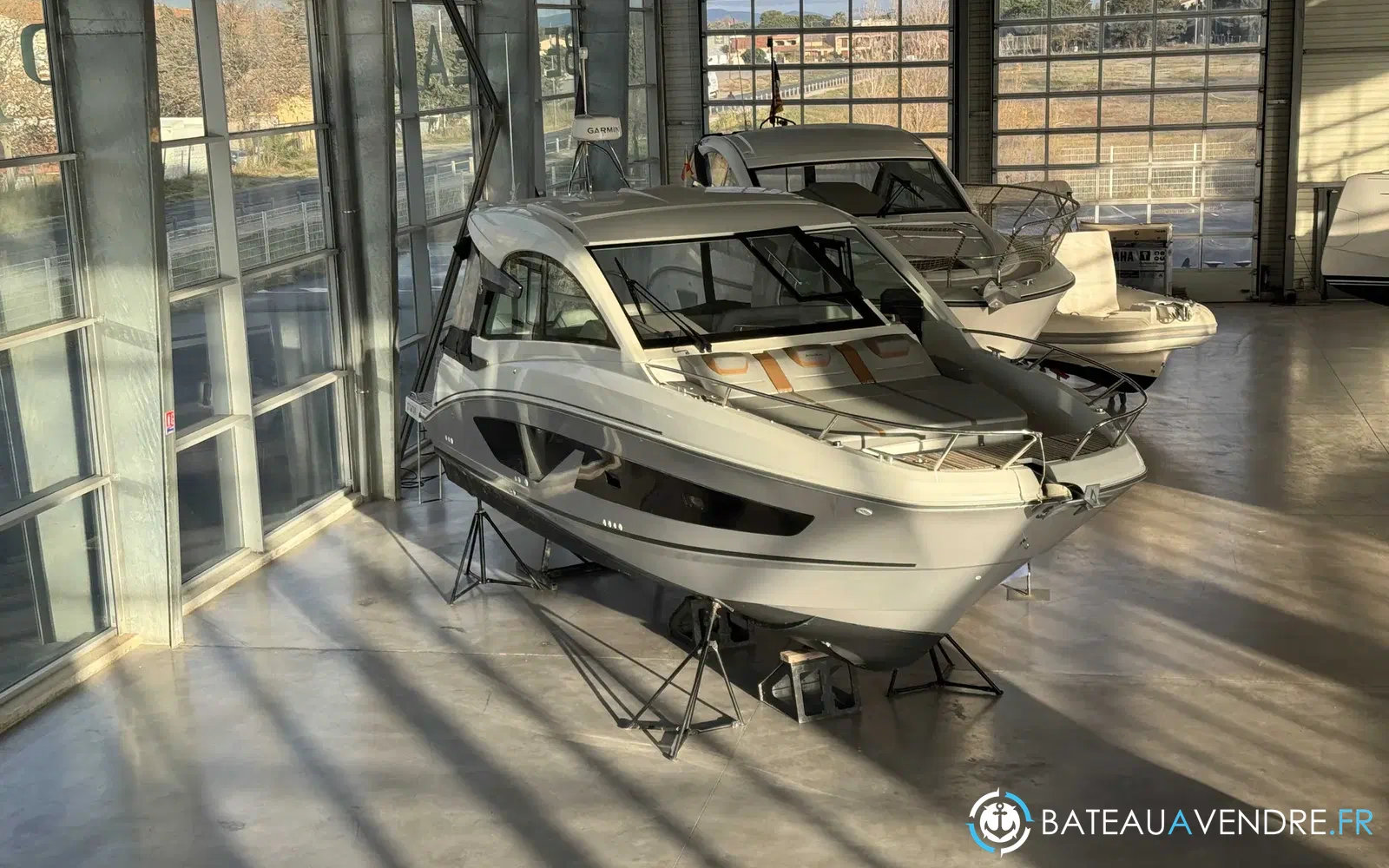 slider 1 Beneteau Gran Turismo 32