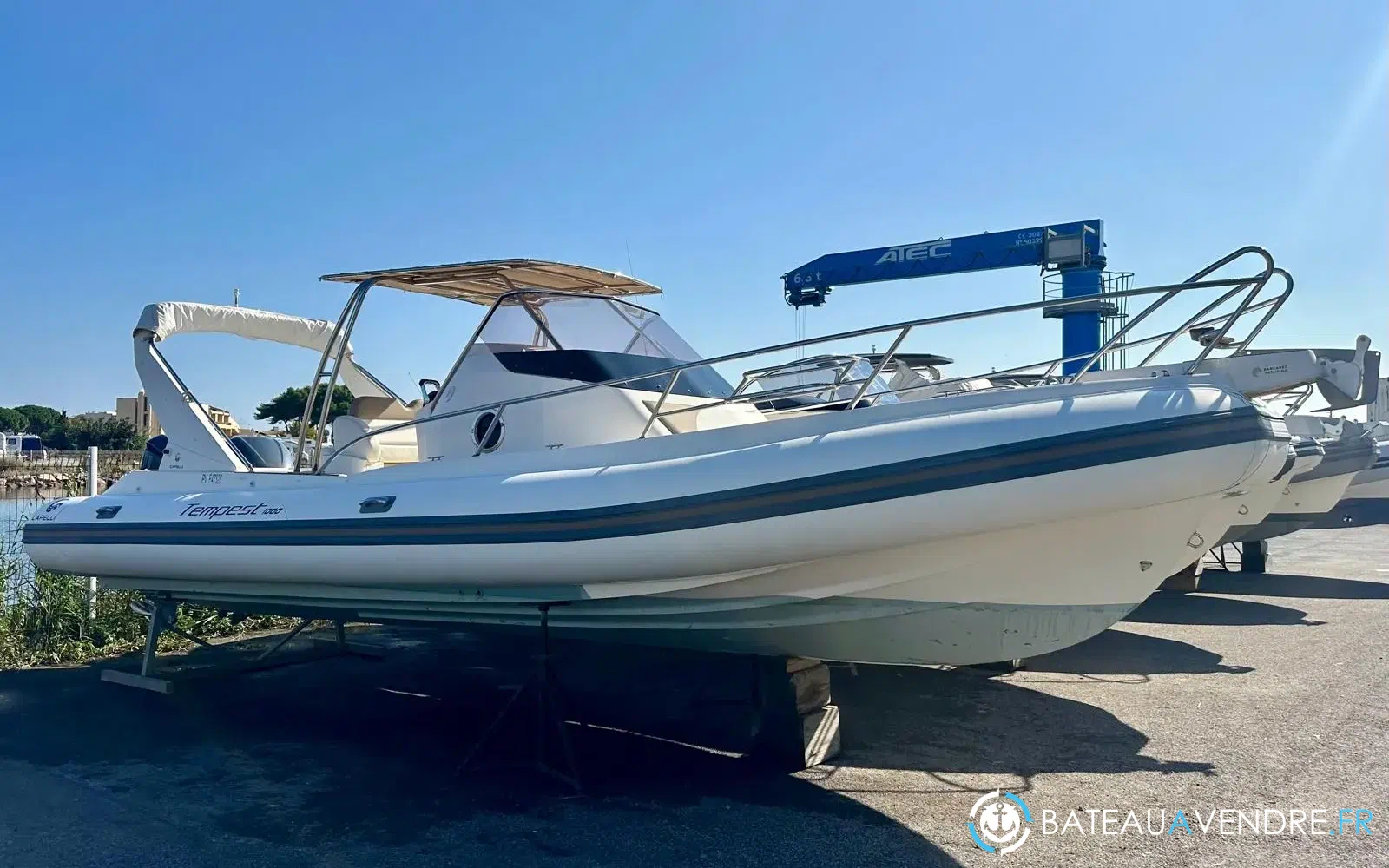 slider 0 Capelli Tempest 1000 WA