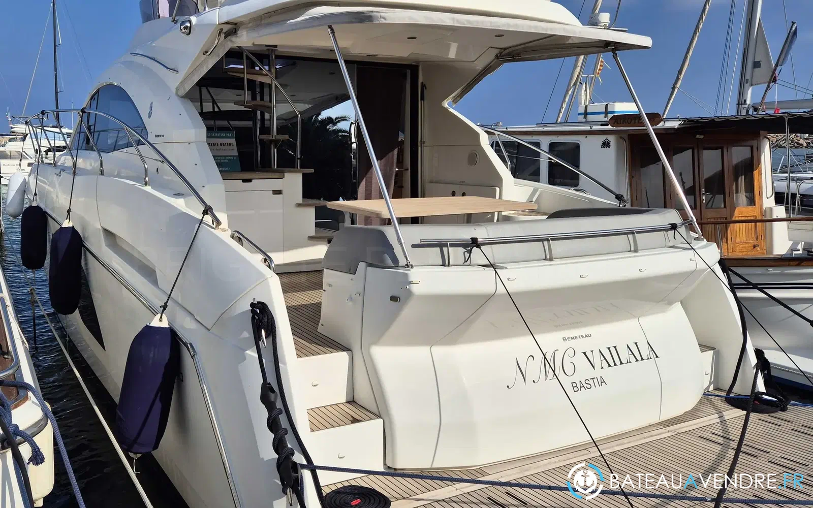 slider 15 Beneteau Gran Turismo 49 Fly