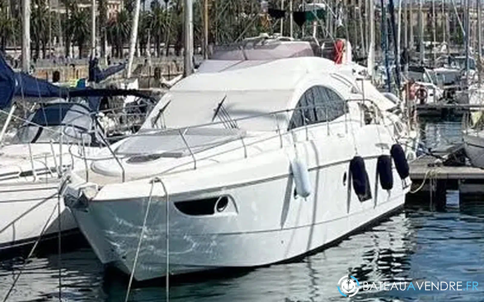 slider 3 Beneteau Gran Turismo 49 Fly