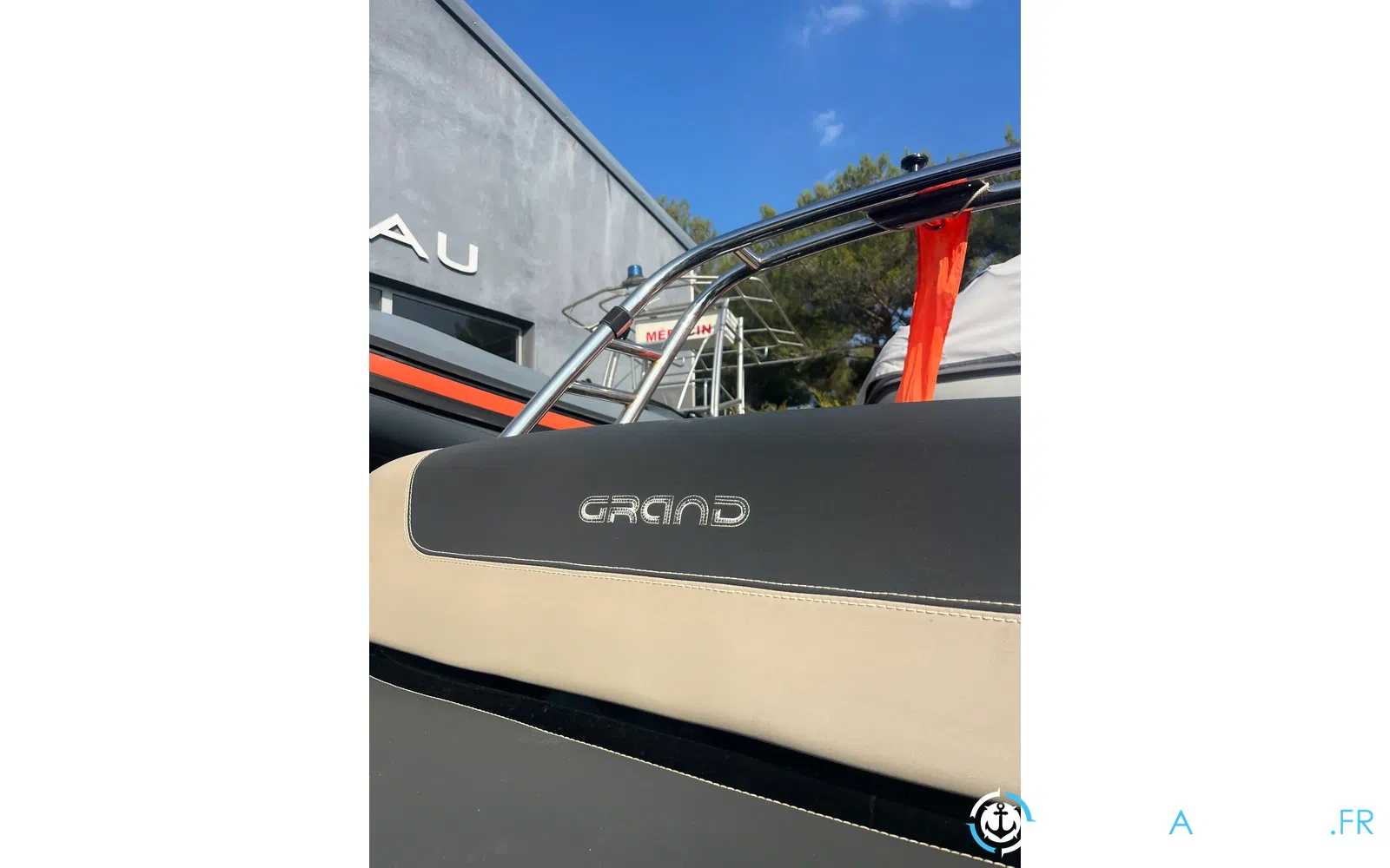 slider 8 Grand Golden Line G500