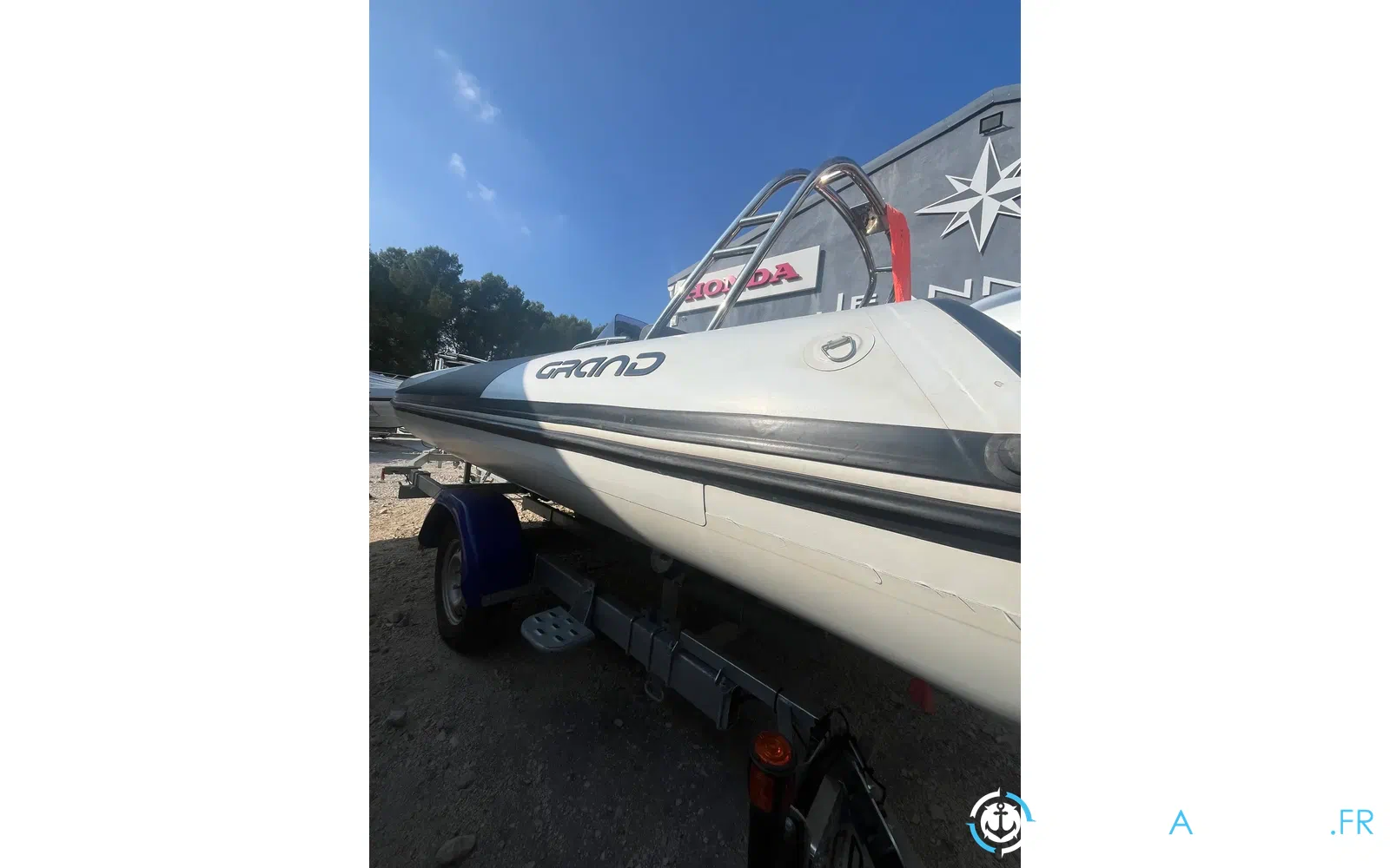 slider 3 Grand Golden Line G500