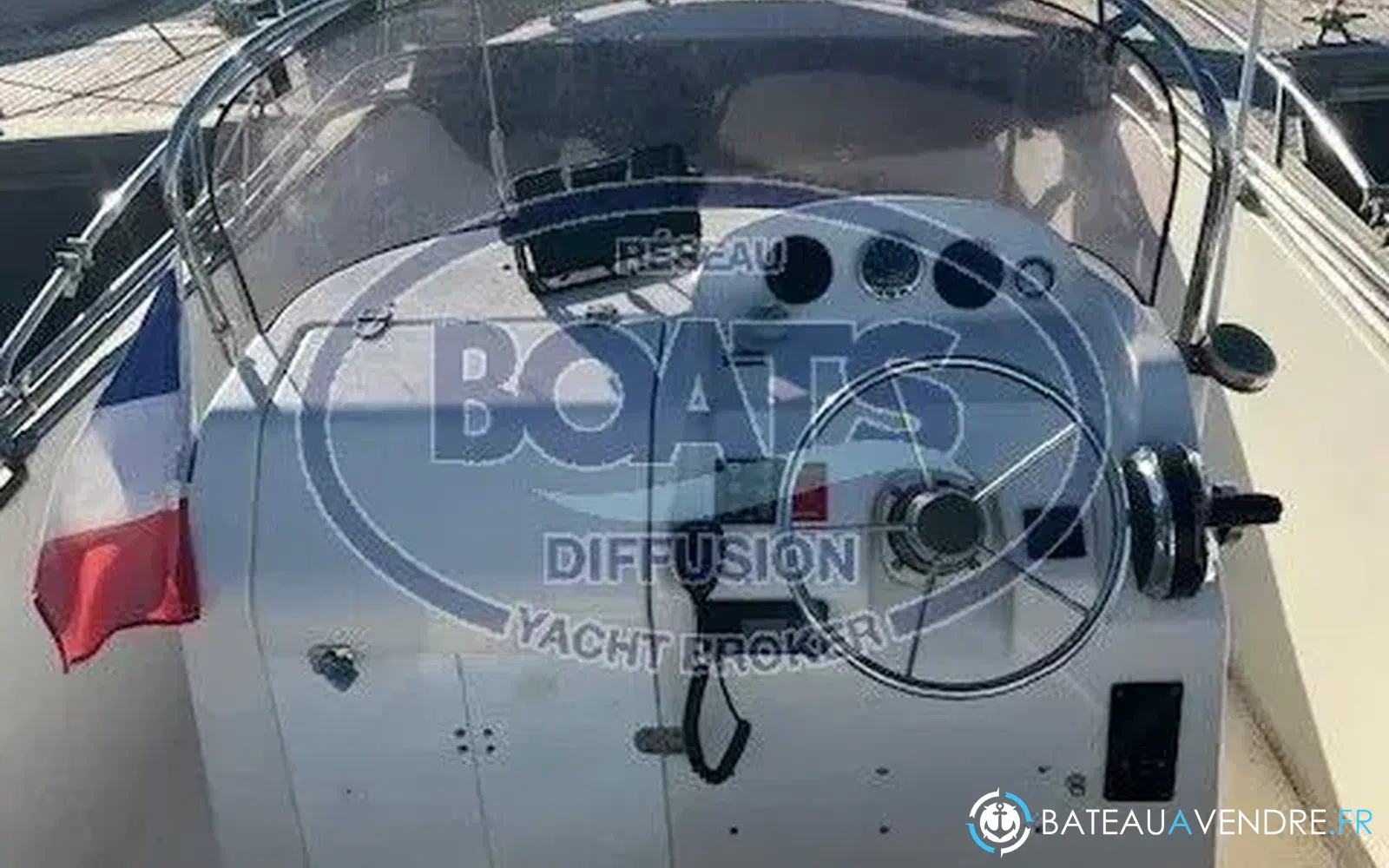 slider 4 Pacific Craft 630 Open