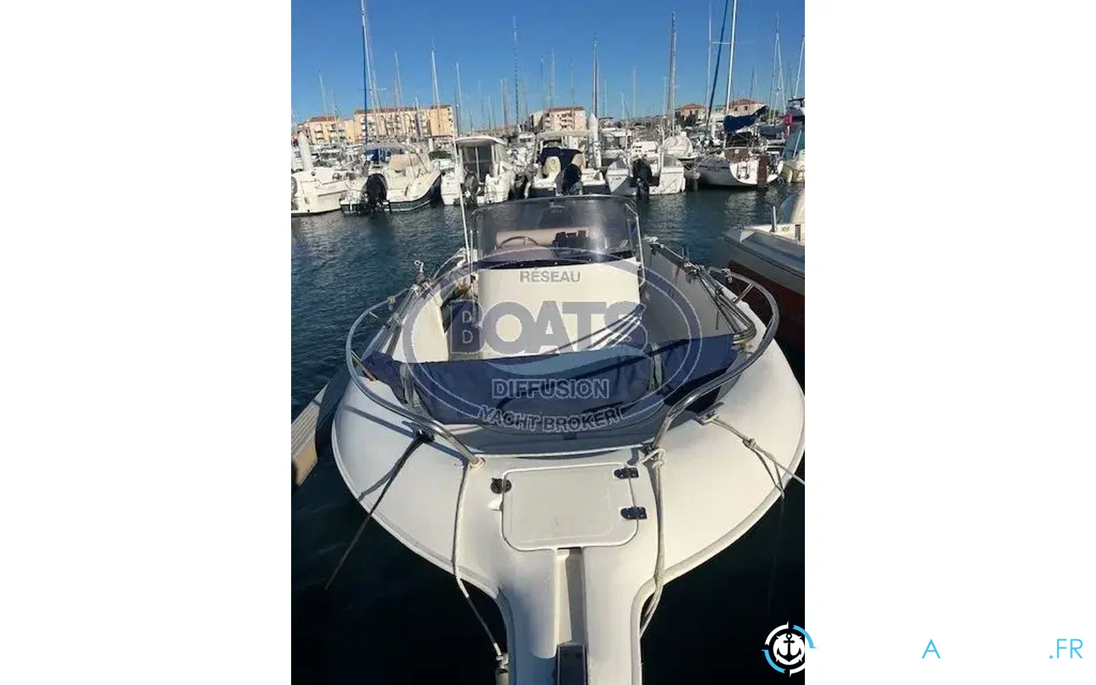 slider 6 Pacific Craft 630 Open