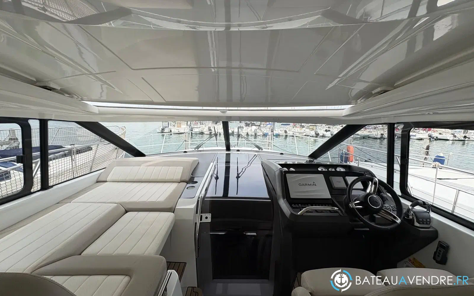 slider 7 Jeanneau Leader 46