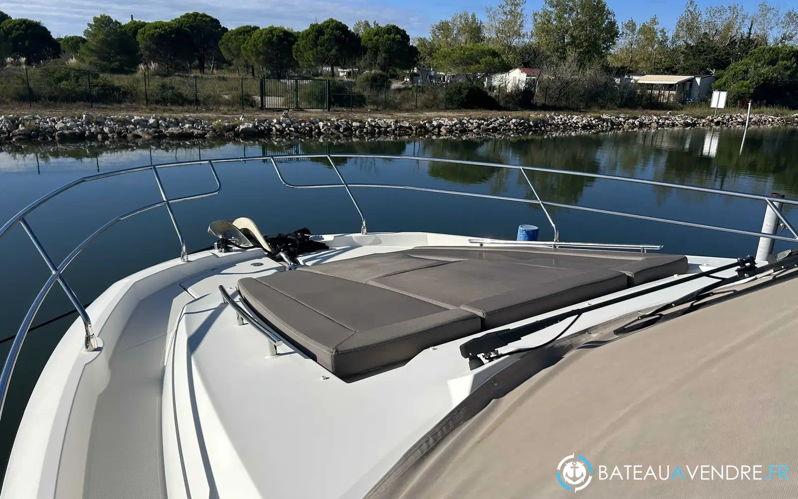 slider 4 Prestige Yachts 420 Fly